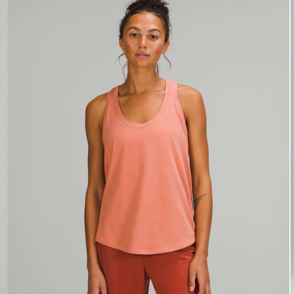 Lululemon Love Tank Pink Womens Size 4–6 (Estimated)